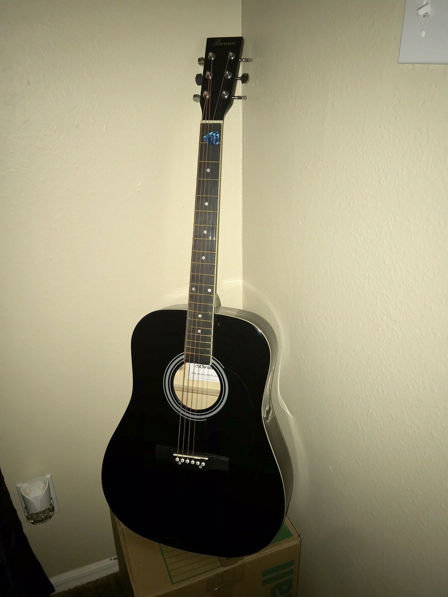 Braun 41 inch 6 string Acoustic Guitar