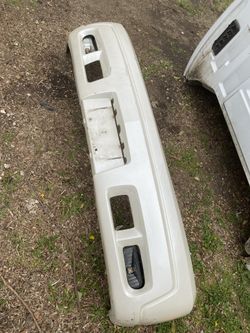 2004 Cadillac escalade front bumper 