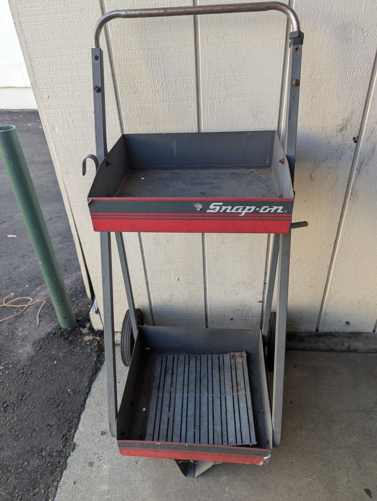 Snap On Tools Battery Charger/Tool /Storage Cart