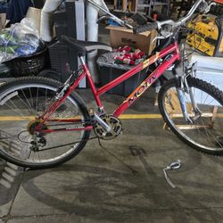 Motiv Rockridge Mtn Bike