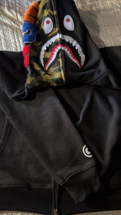 Bape zip up hoodie