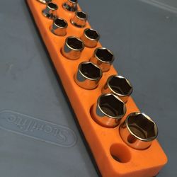 Snap-on Tools 12 pc 3/8" Drive 6-Point SAE Flank DriveR Shallow Socket Set (1/4, 5/16, 11/32, 3/8-7/8")