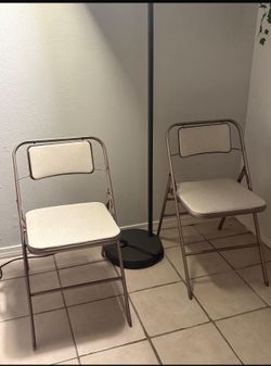 2 Chairs