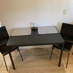 Modern Minimalist Table With Two Chairs