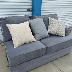Couches barely used in semi-perfect condition