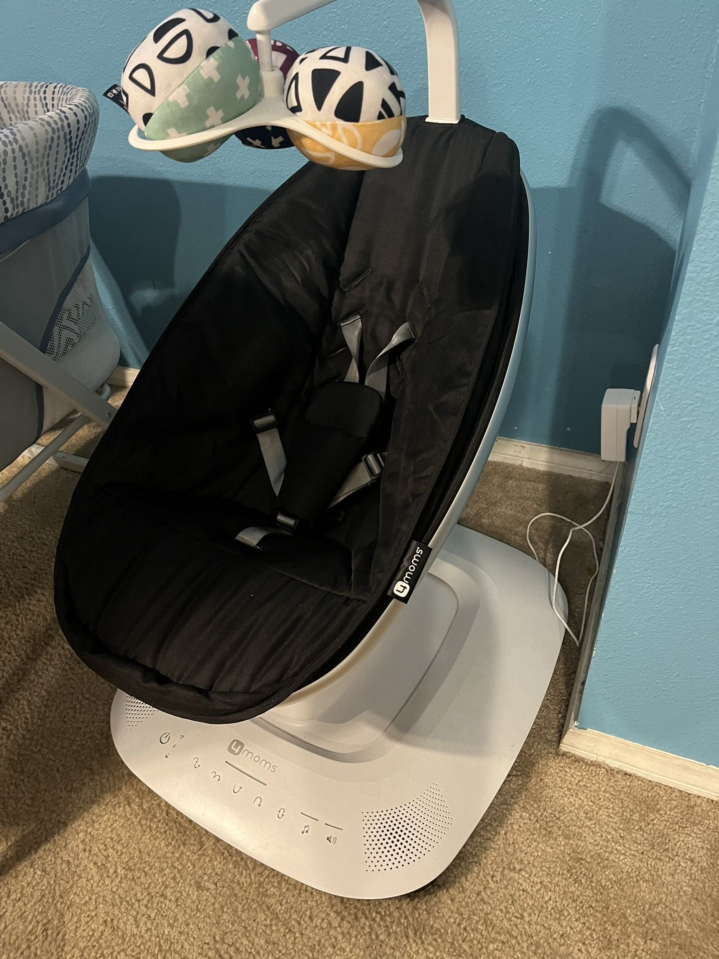 Mamaroo Baby Swing