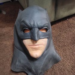 Batman Deluxe Mask