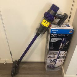 Dyson Cyclone V10 Animal + Cordless Vacuum Cleaner