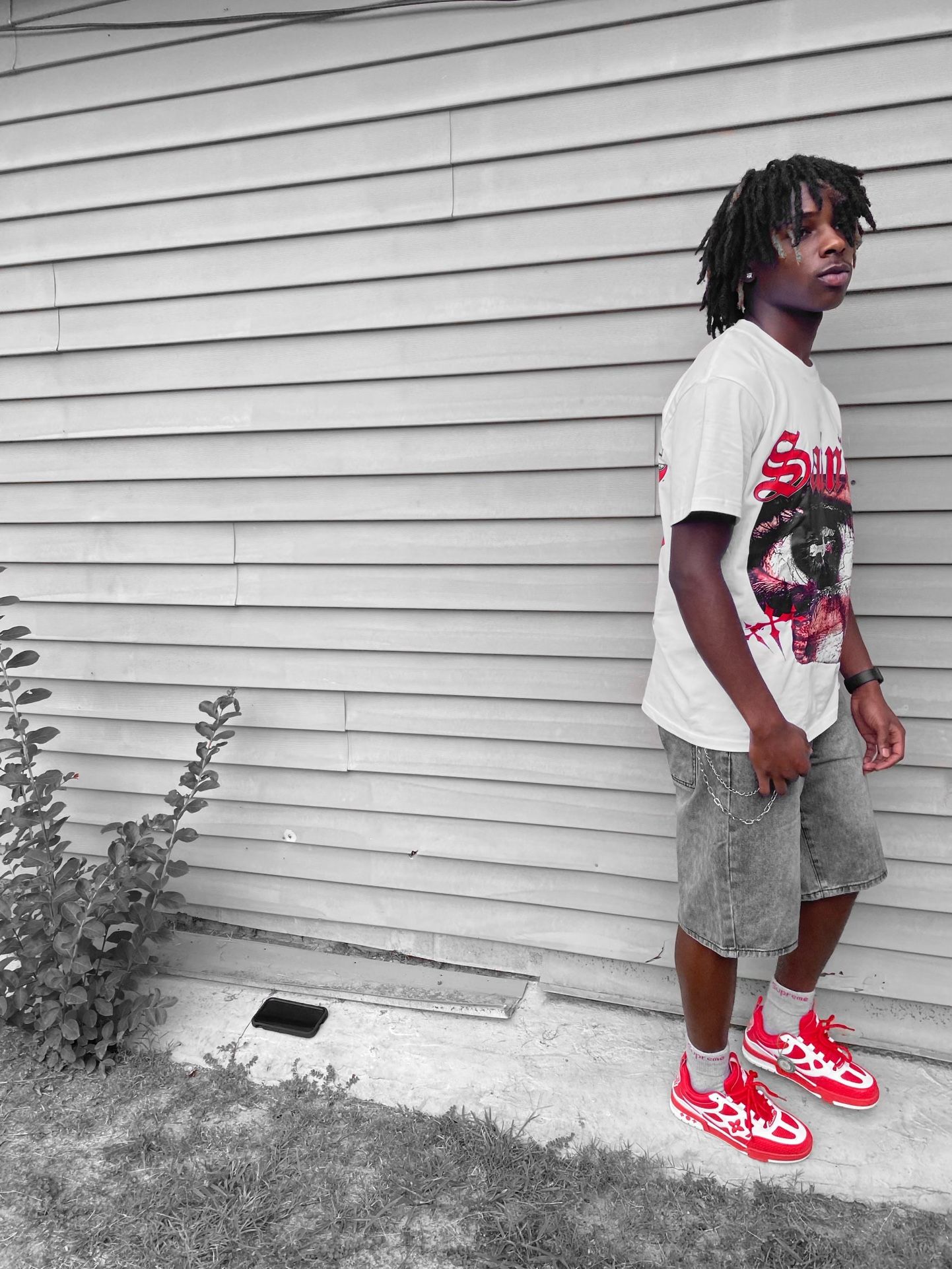 Red Lv Skates