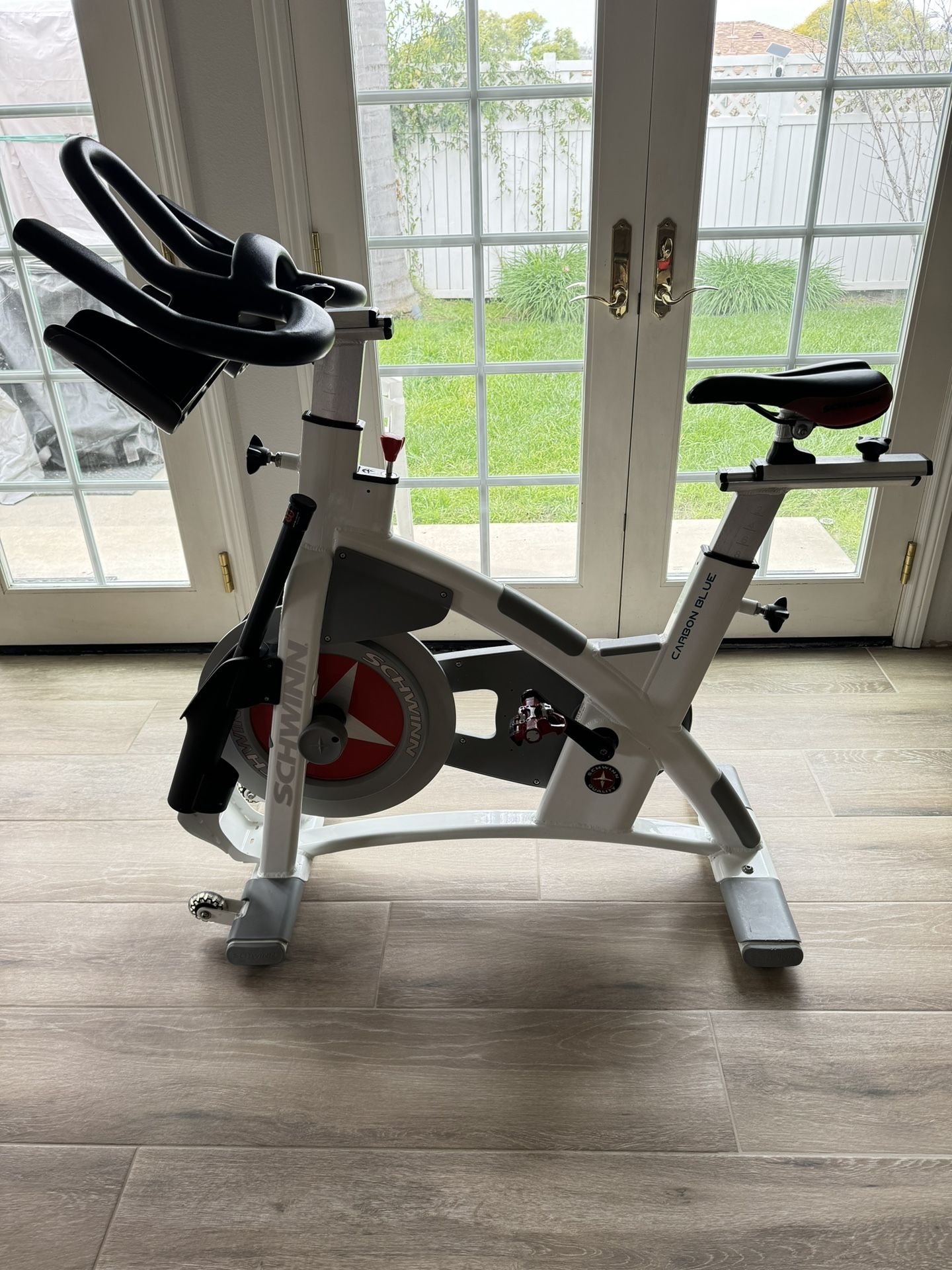 Schwinn AC Performance Plus Indoor Bike with Carbon Blue Belt Drive