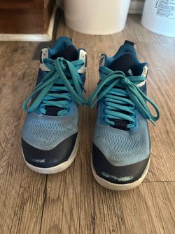 Women’s Basketball shoes