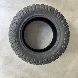 Nitto Ridge Grappler 35x12.50