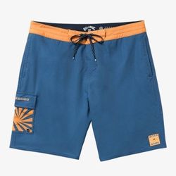 New Billabong Festival 17.5" - Lo Tides Boardshorts for Men