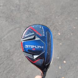 Golf Clubs! TaylorMade Stealth2 4 Hybrid! W/Ventus Shaft!