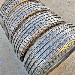 Vendo 255/50/R20 Bridgesstone Las 4 Llantas Por $180