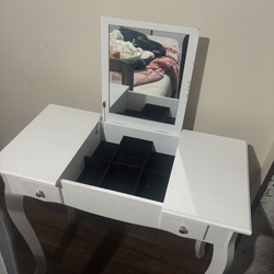 Vanity/ desk
