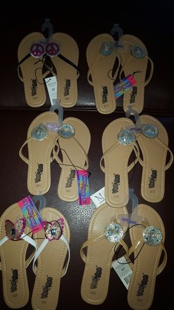 Girls sandals
