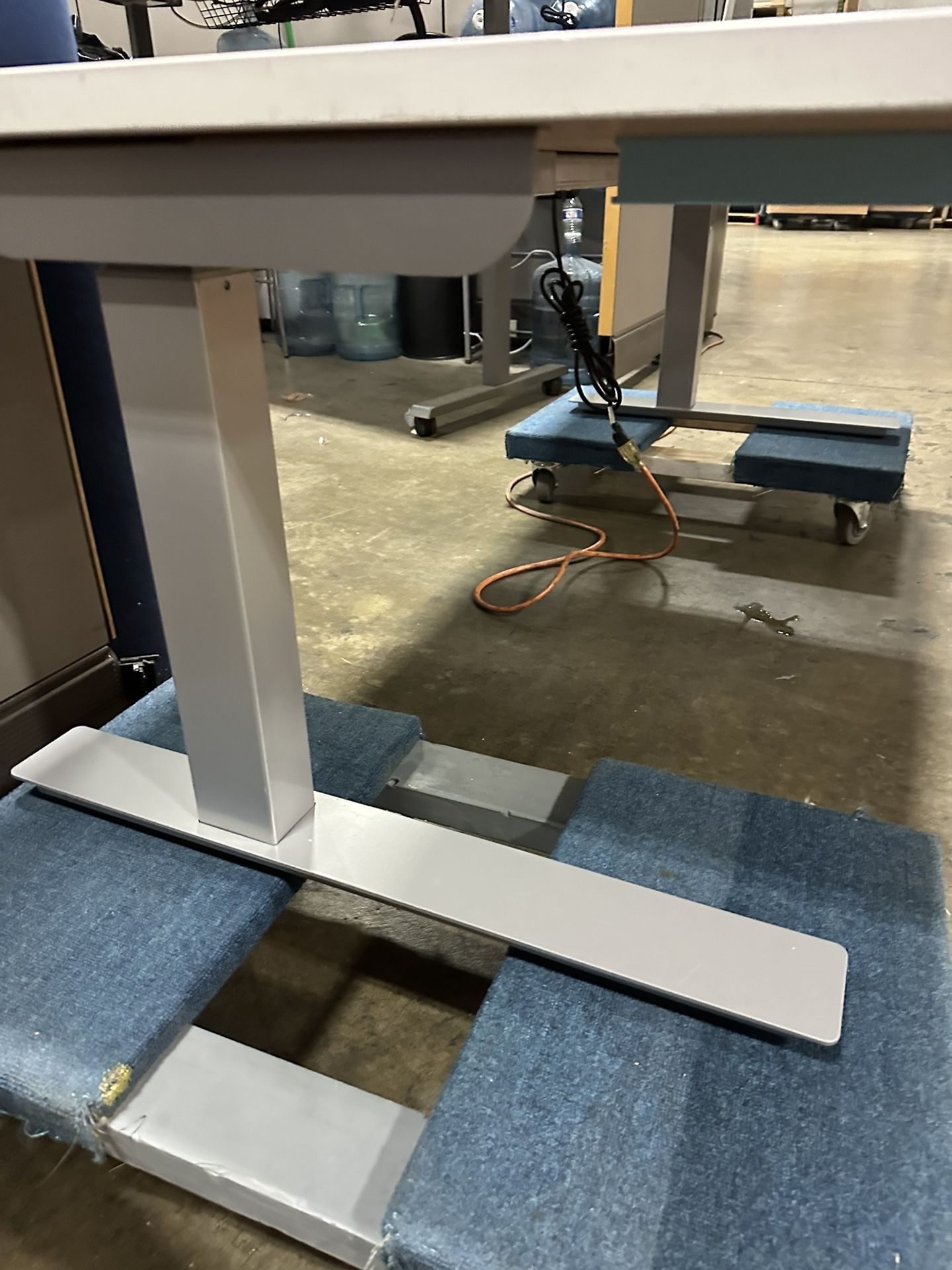 72” Knoll Standing Desk! Electric Height Adjustable Table! We Also Monitor Arms And Chairs! for