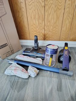 Shark Cordless Vacuum Cleaner with HEPA Filter, Lightweight, Portable, Rechargeable, Powerful Pet Hair Pickup, Removable Handheld, Crevice Tool, Dusti