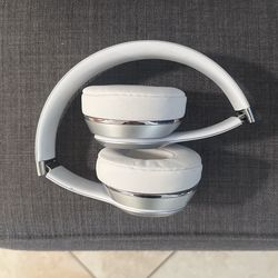 Beats Solo