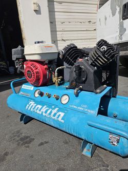 MAKITA GAS 10 GALLON AIR COMPRESOR WITH HONDA ENGINE