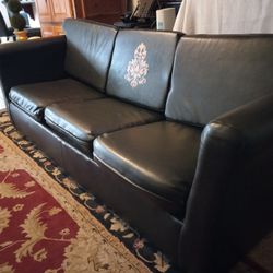 OTTOMAN AND SOFABED 