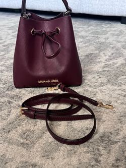 MK small leather bucket bag