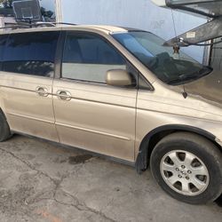 2000 Honda Odyssey