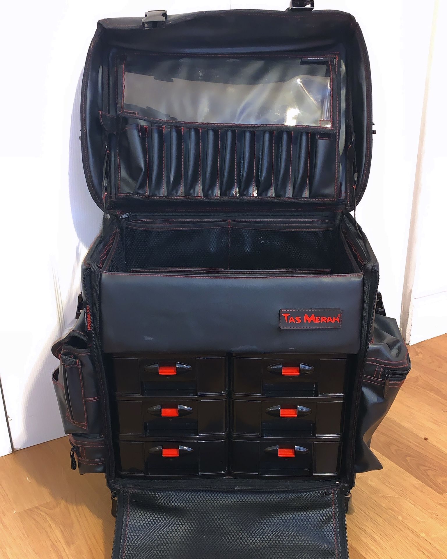 Makeup Case with Wheels
