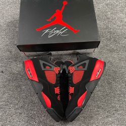 Jordan 4  red thunder size 4-13