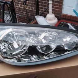 2002-2006 Toyota Camry Headlight Lens