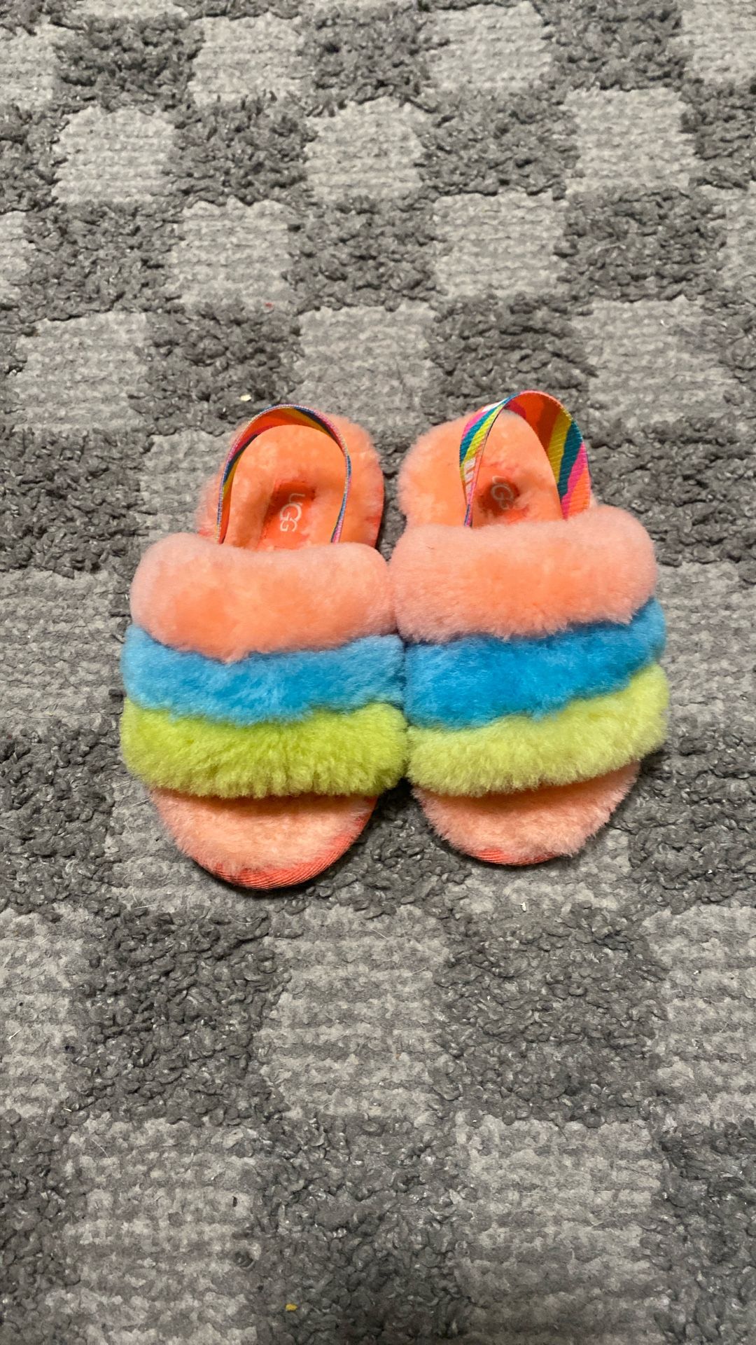 Toddler Girl UGG Slippers W Strap 
