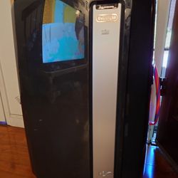 De’Longhi Air Conditioner 12500 BTU, 580 Sq Ft Model PAC AN125HPEK