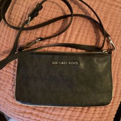 Michael Kors Crossbody