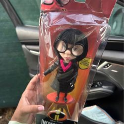 Disney Incredible Doll