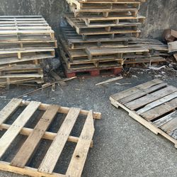 Wood Pallets