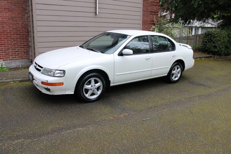 1999 Nissan Maxima
