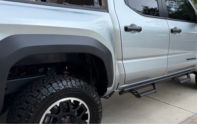 Toyota Tacoma side steps oem predator running boards