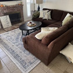 Like New Sectional Couch