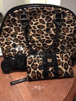 Hello kitty purse && wallet