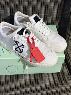 Off-White White Canvas Sneakers Size 8 
