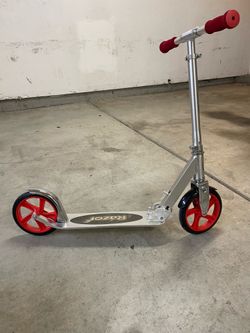 Razor A5 Lux Kick Scooter