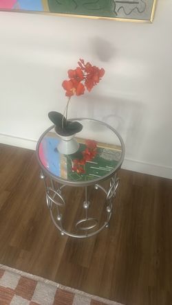 Table mirror