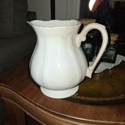 Ironstobe Water Pitcher. 