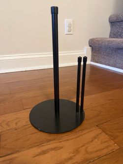 Paper towel holder