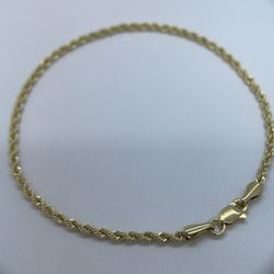10 k gold rope bracelet. New.