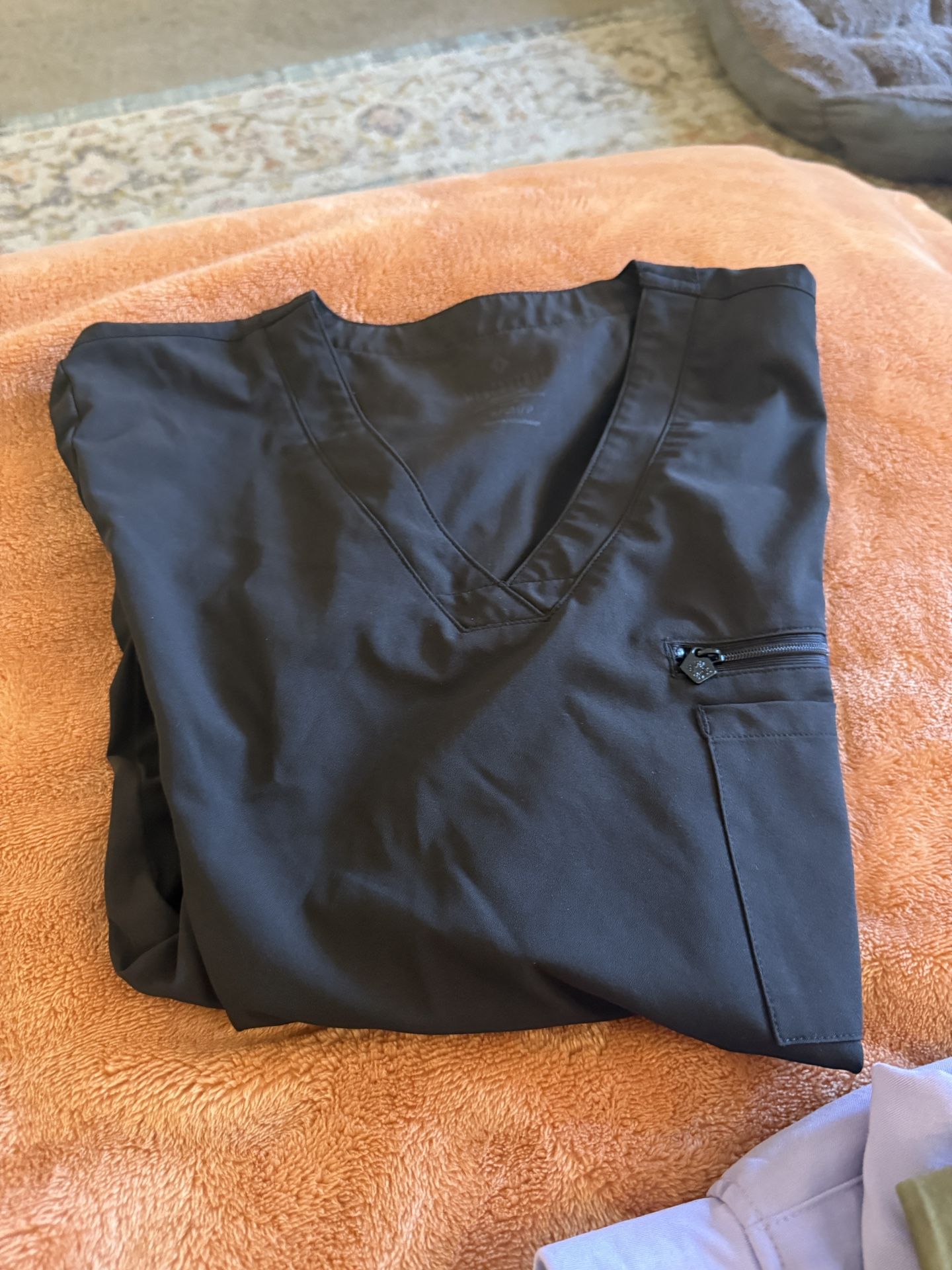 Med Couture Scrub Top S One Pocket