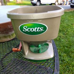 Scott's Feeder Only Used Couple Time