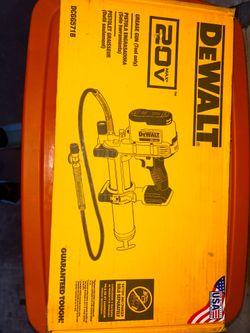 DeWalt 20V MAX Cordless Grease Gun DCGG571B