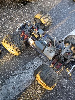 Traxxas rc truck